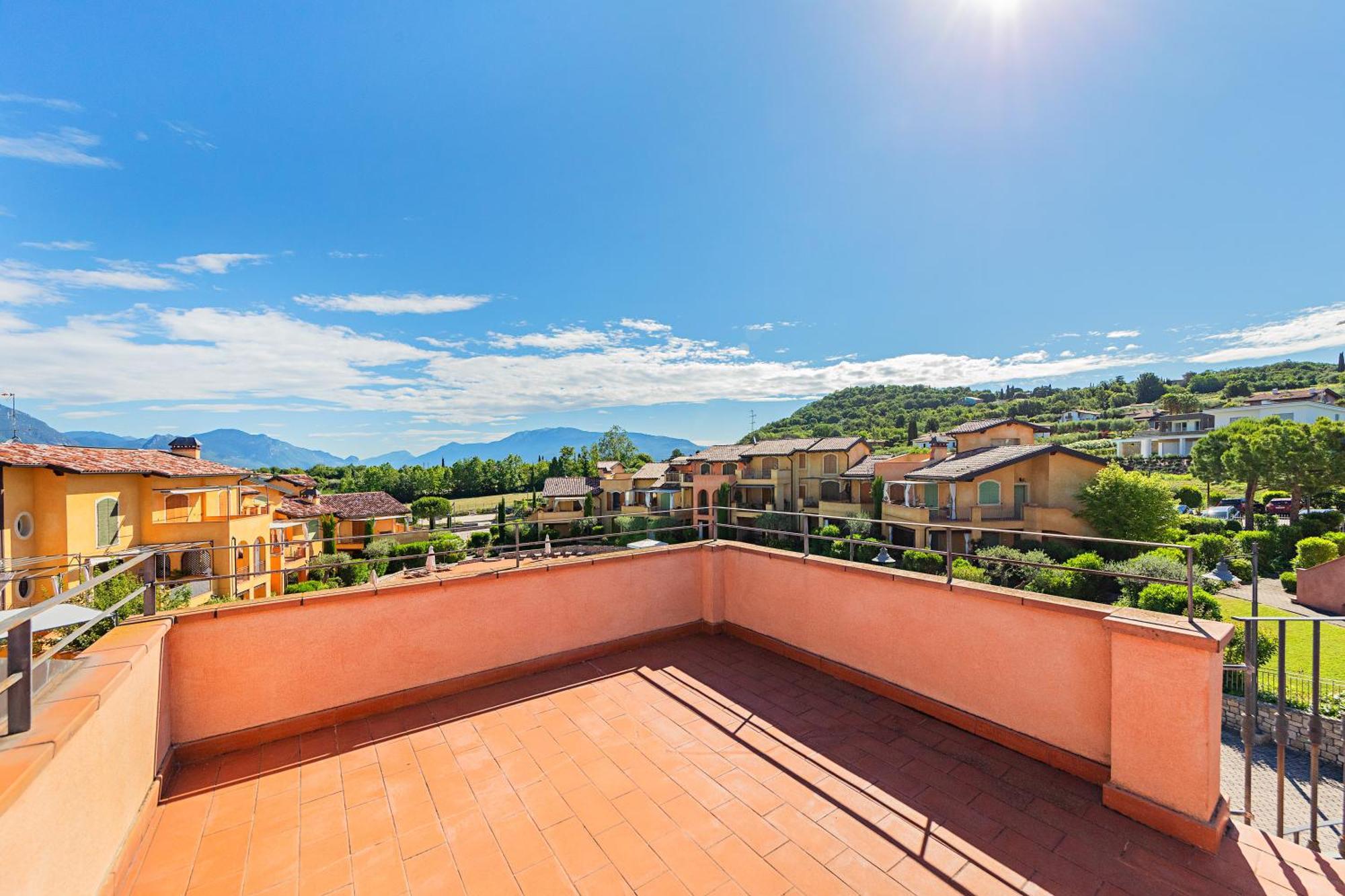 Borgo Del Torchio Apartments By Wonderful Italy Manerba del Garda Exterior foto